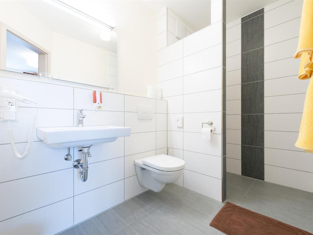 Landgasthof Schwarzes Ross Ansbach Ngoại thất bức ảnh